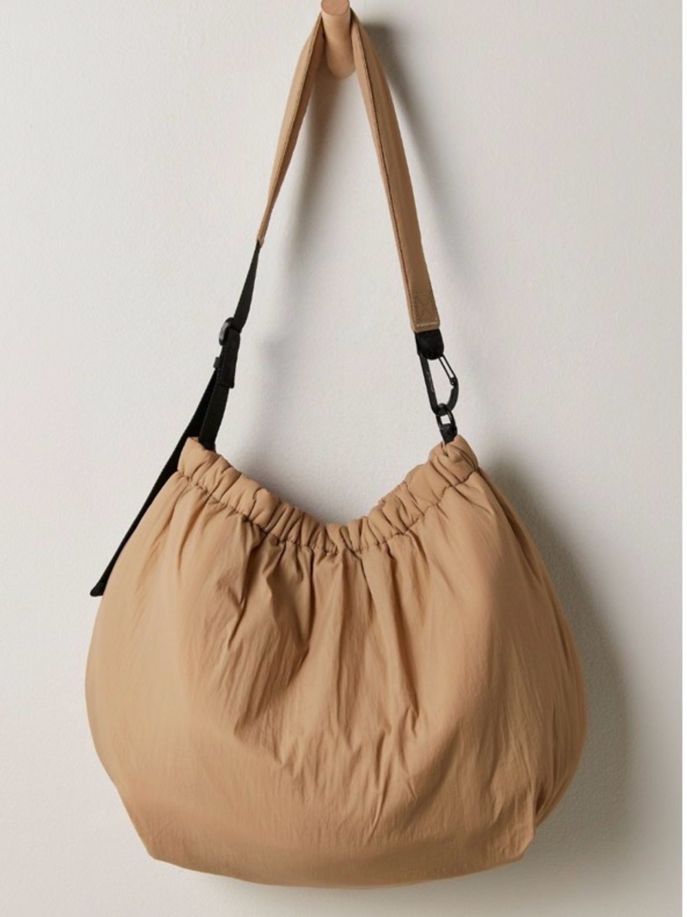 Free People Restday Carryall Bag. Shoulder Bag w/ Adjustable Strap Tote Bag NWT